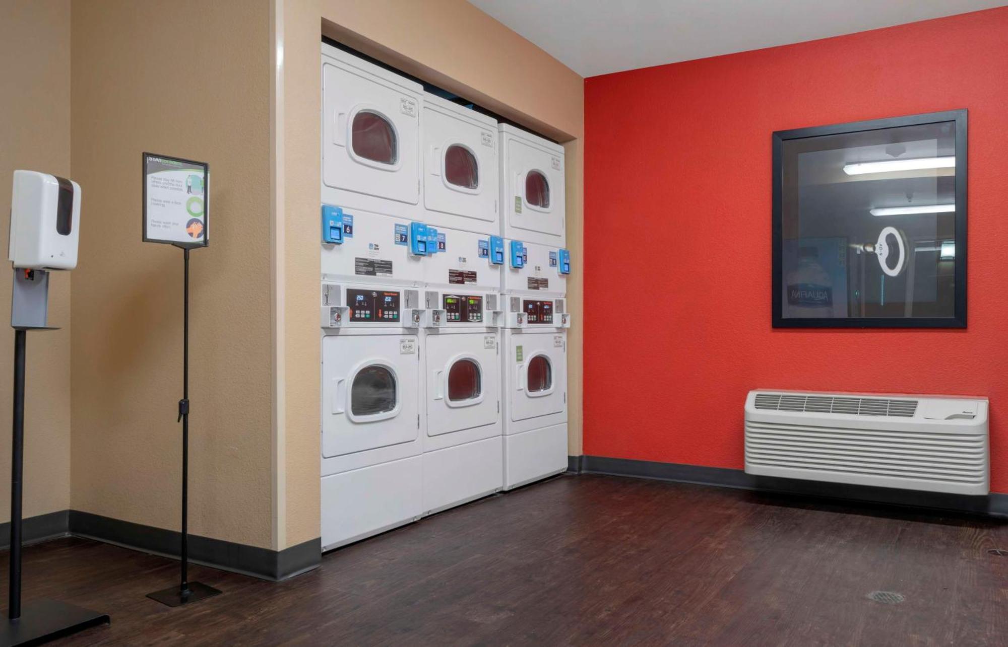 Extended Stay America Suites - Stockton - Tracy Esterno foto