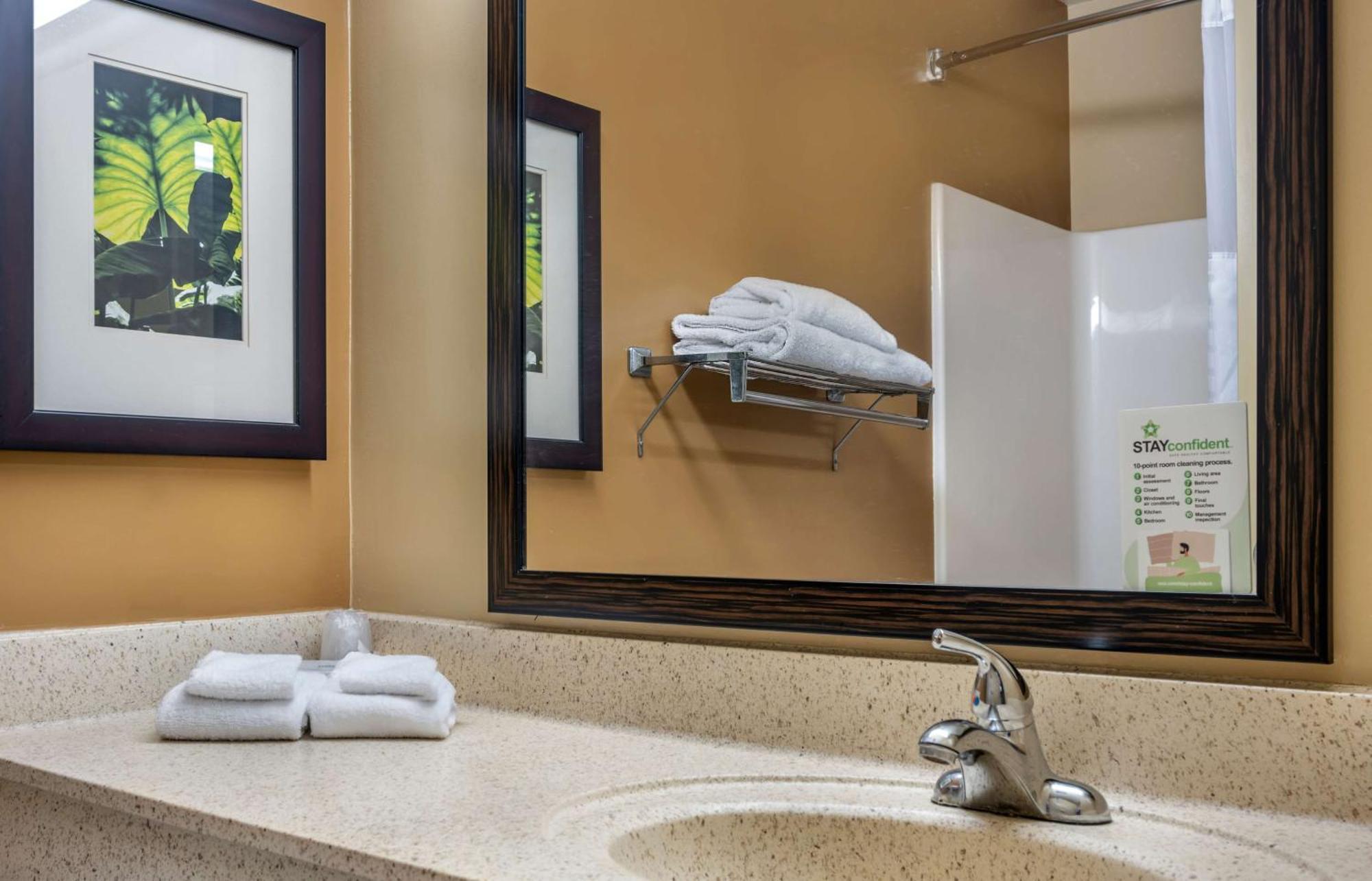 Extended Stay America Suites - Stockton - Tracy Esterno foto