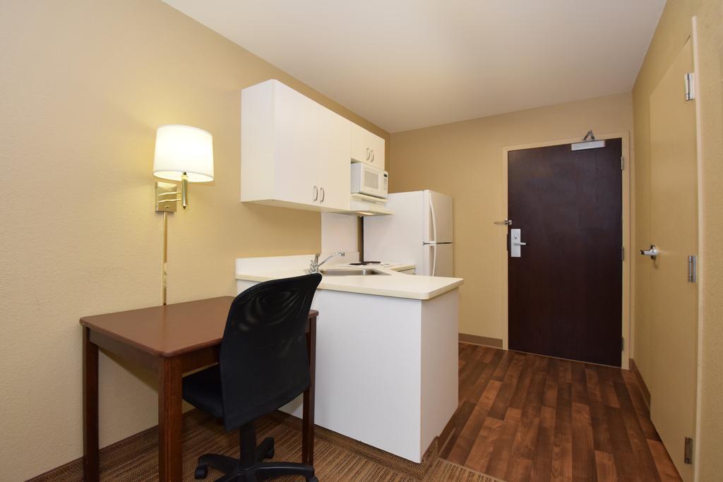 Extended Stay America Suites - Stockton - Tracy Esterno foto